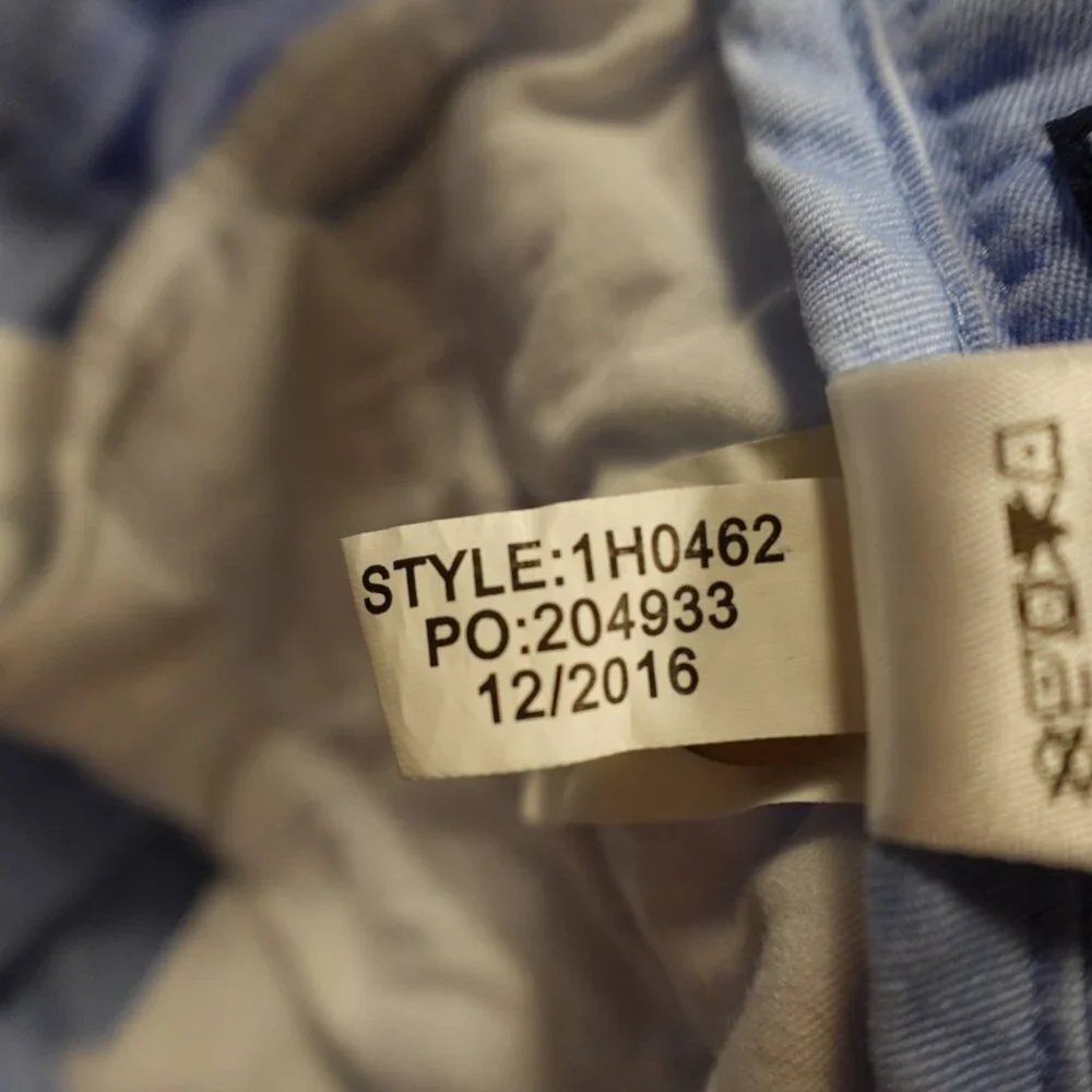 Vineyard Vines Breaker Shorts Men's 31 Light‎ Blue 9" Inseam - Picture 11 of 12